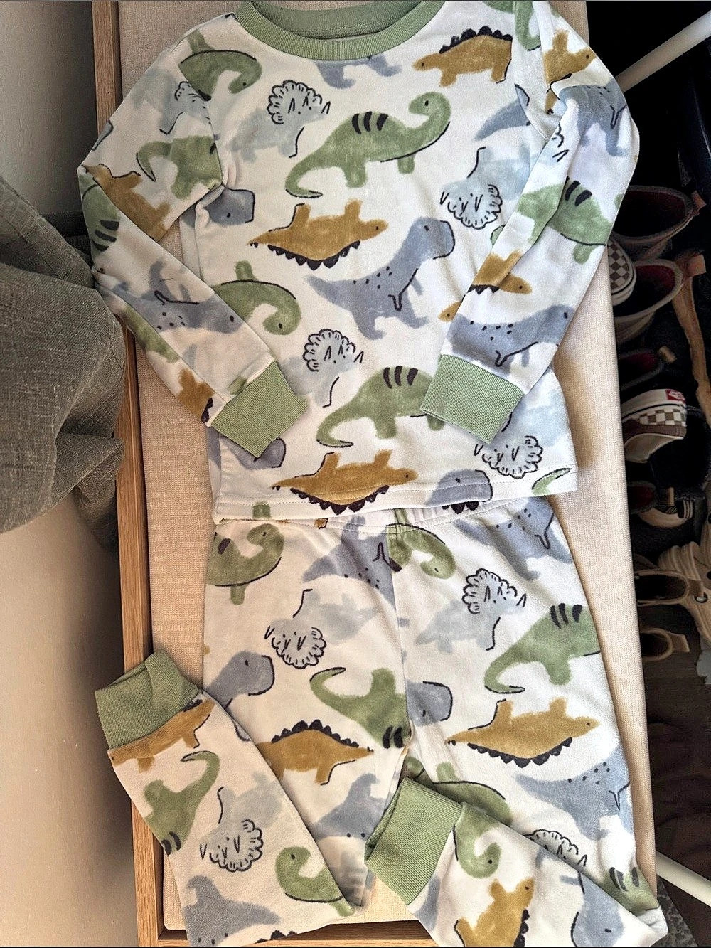 carter's Size 4/4A